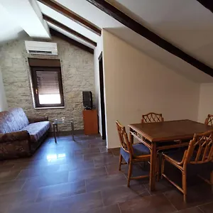  Apartment Dina Kroatien